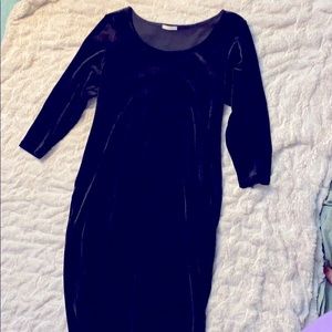 Black velvet dress